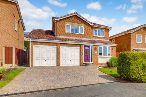 House in Nottingham, Toton - View 2