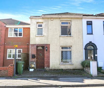 114 Waterloo Road, Southampton SO15, 3 bed semi-detached house for sale ...