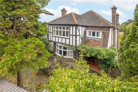 Woodhayes Road, Wimbledon SW19