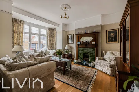 House in Greater London CR0 - View 5