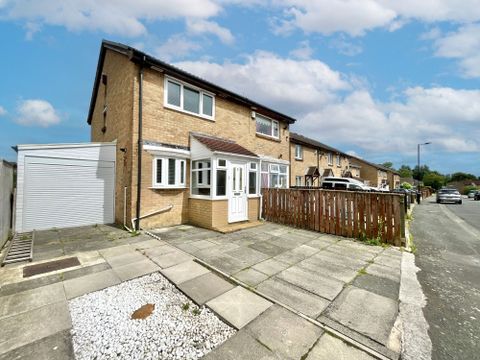 Drumsheugh Place, Newcastle Upon Tyne NE5