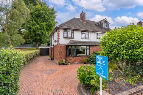 House in Wolverhampton, Claregate - View 2
