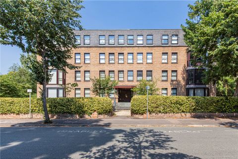 Hartley Court, Woodstock Road, Oxford OX2