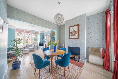 Fawnbrake Avenue, Herne Hill, London SE24