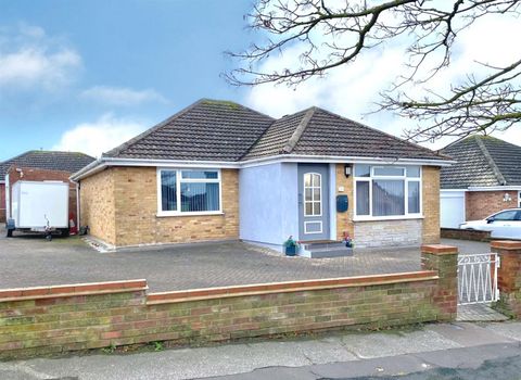 3 Bed Detached Bungalow For Sale In Spashett Road Lowestoft Suffolk 3-bed-detached-bungalow-for-sale-in-spashett-road-lowestoft-suffolk