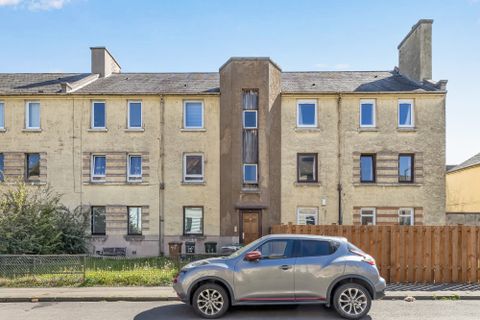 4/4 Ferry Road Grove, Crewe, Edinburgh EH4