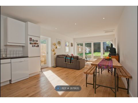 Peckham Hill Street, London SE15