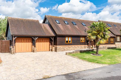 4 bed semi-detached house for sale in White Stubbs Lane, Broxbourne ...