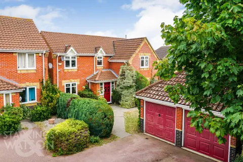 House in Broadland, Dussindale, Thorpe St Andrew
