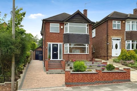 Seven Oaks Crescent, Bramcote NG9