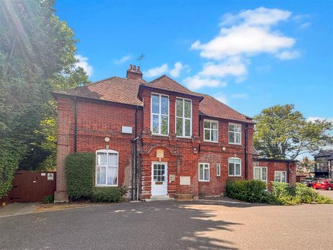 Harvey Goodwin Gardens, Cambridge CB4