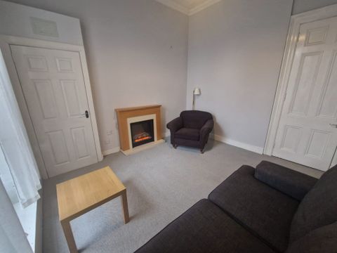 Short Loanings, Rosemount, Aberdeen AB25