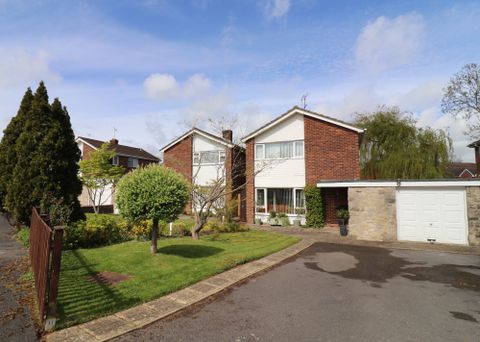 Bergen Crescent, Hedge End SO30