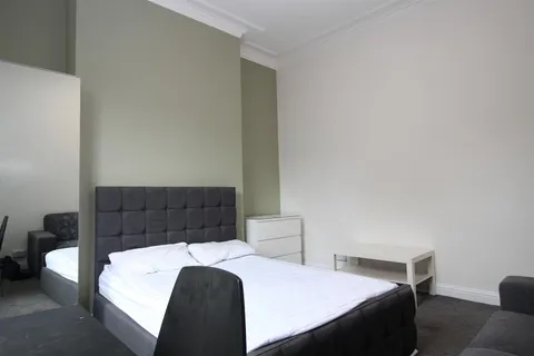 Apartment in Leicester, Highfields