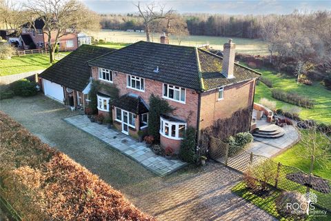 4 bed detached house for sale in Crookham Common Road, Crookham Common ...