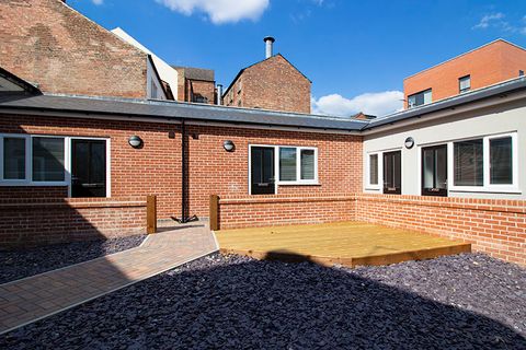 Mansfield Road, Nottingham NG1, Studio to rent