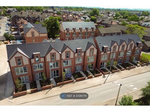 Stafford Close, Manchester M14