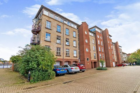 Andes Close, Southampton SO14 - View 2