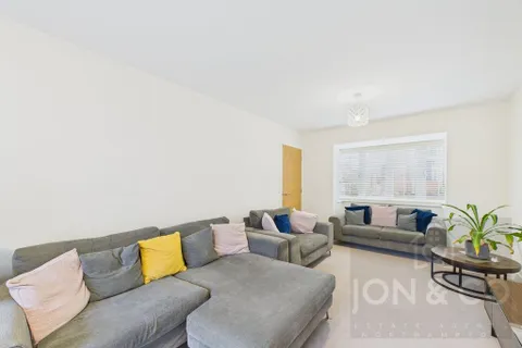 Home Farm Drive, Boughton, Northampton NN2 – pohled 5