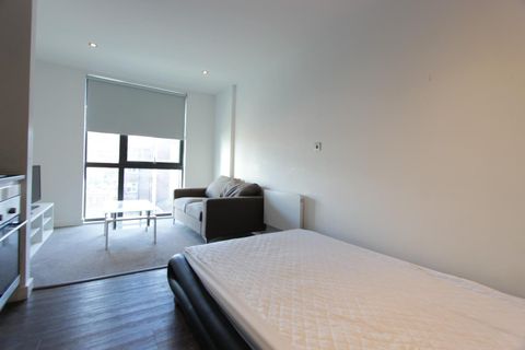 Headford Street, Sheffield S3, Studio to rent
