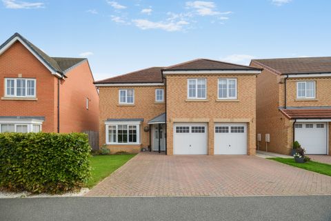 House in Middlesbrough, Hemlington - View 2