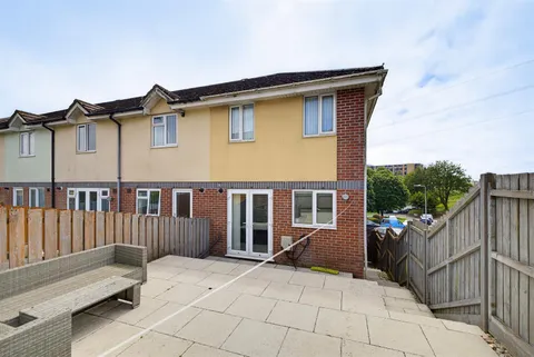 House in Plymouth, Manadon - View 5