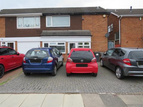 Hilltop Drive, Hodge Hill, Birmingham B36