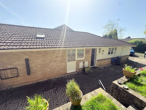 28 Silver Birch Close, Whitchurch, Cardiff, South Wales CF14