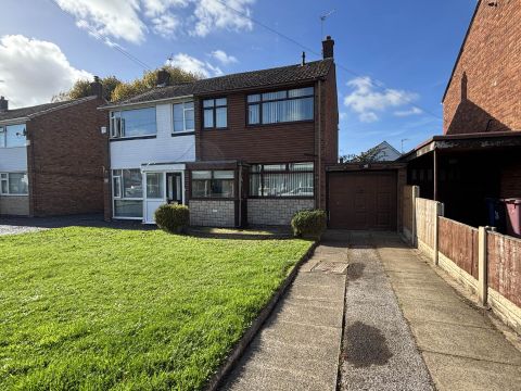North Mount Road, North Park L32