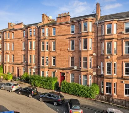 44 Bolton Drive, Flat 3/2, Mount Florida, Glasgow G42