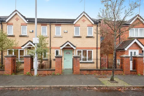Yew Street, Manchester, Greater Manchester M15, Greater Manchester M15