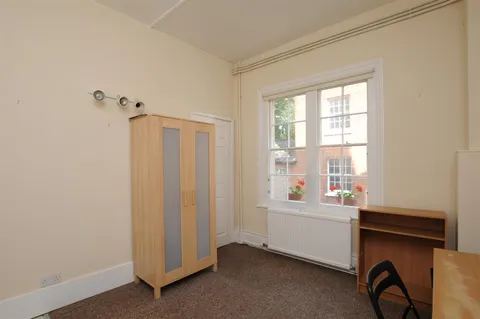 Apartment in Oxford, City Centre - View 5