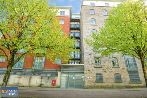 Magretian Place, Cardiff CF10