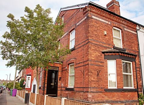 Flat 3, 2 Sefton Raod, Liverpool L9