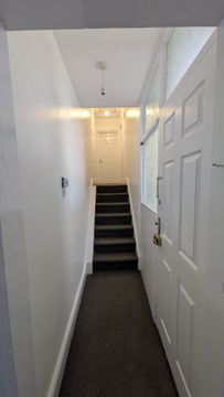 Kingston Road, Portsmouth PO2, Barn conversion to rent