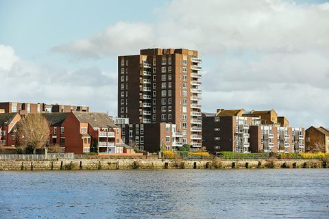 Rosebank, Fulham SW6