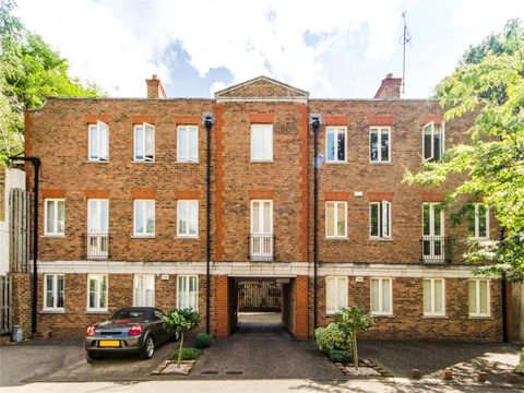 Beaufort Road, Twickenham TW1