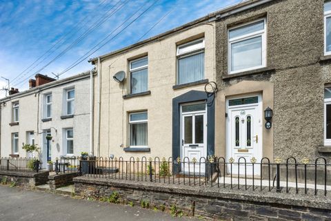 3 Bed Terraced House For Sale In High Street Pontardawe Swansea 3-bed-terraced-house-for-sale-in-high-street-pontardawe-swansea