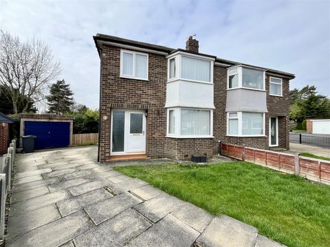 Poplar Avenue, Garforth, Leeds LS25, 3 bed semi-detached house for sale ...