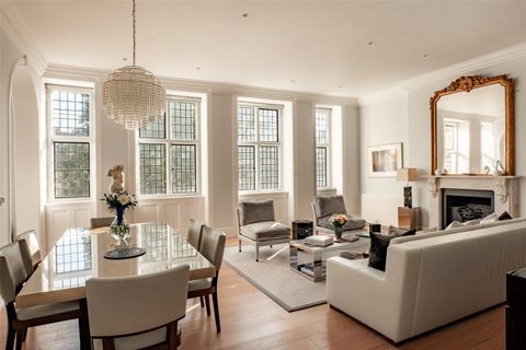 Cadogan Square, Chelsea, London SW1X