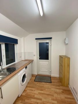 Tolworth Rise, Kingston KT5, Studio to rent
