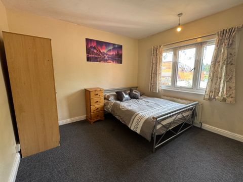 Showell Green Lane, Sparkhill, Birmingham B11
