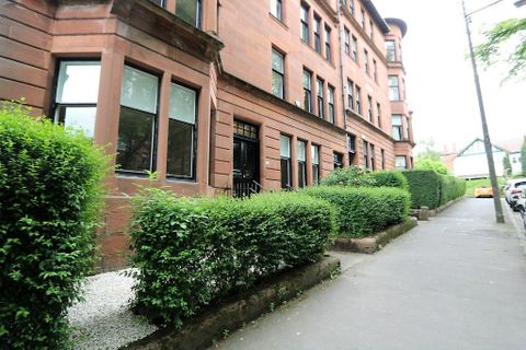 Queensborough Gardens, Glasgow G12
