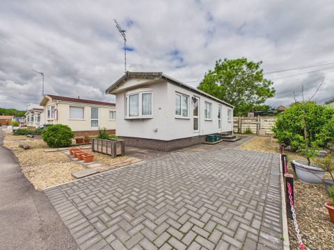 Avonsmere Residential Park, Stoke Gifford, Bristol BS34