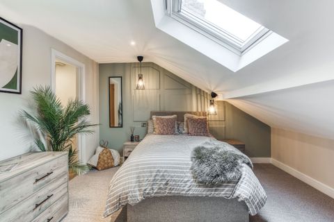 Room 5, Warner Street DE22, Room to rent