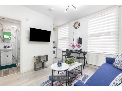 St Ann's Road, London N15