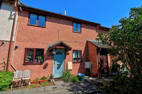 Berkeley Green Road, Bristol BS5