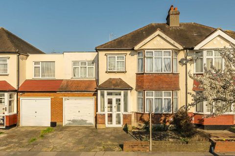 St. Oswald's Road, London SW16