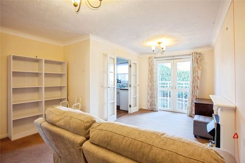 Kings Court (Sheffield), Crosspool S10