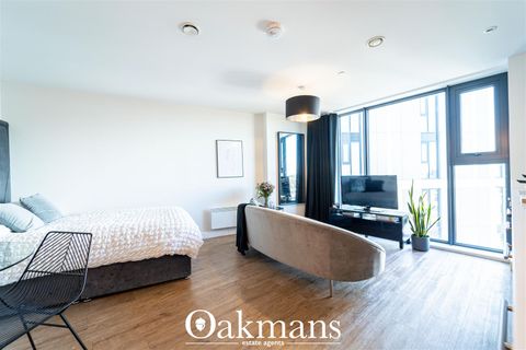 Apartment in Birmingham, Ladywood - More